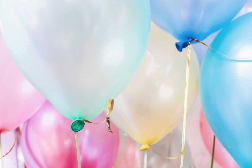 pexels-photo-3905885-3905885 Vibrant balloons in various colors, perfect for any party or celebration.